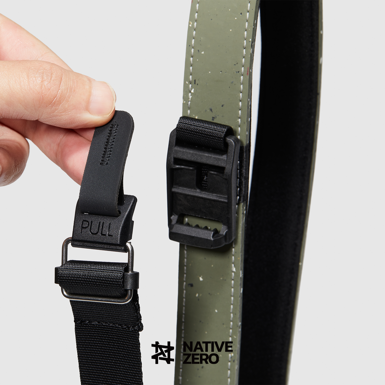 Native Zero LIBERTY 1.0, Dog Leash, Waterproof Dog Leash, Innovative Dog Leash, Running Dog Leash, Hiking Dog Leash, Outdoor Dog Leash, Multi-function Dog Leash, Hands-Free Dog Leash, Sustainable Dog Leash, Easy to Clean, Flexible Dog Leash, Safety Dog Leash, FidLock Magnetic Buckle, Aerospace Aluminum Clip, Dog Gears, Leash For Dogs, Canada, Native Zero, Vancouver, Urban Green.